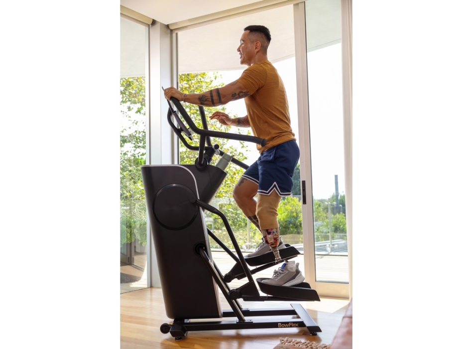 Max Trainer Bowflex SEi 