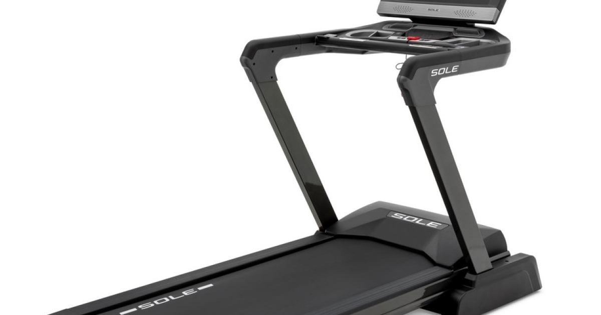 Sole Fitness F89 TFT 21 5 quot Tapis Roulant Elettrico 4 0 HP Intergym